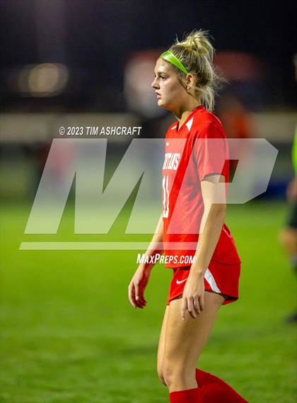 Thumbnail 3 in Lawrenceburg @ Connersville (IHSAA 2A Regional Semifinal) photogallery.