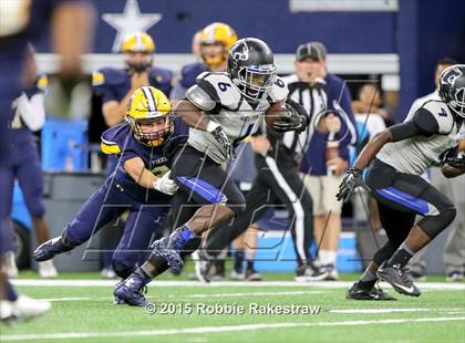 Thumbnail 2 in North Crowley @ Lamar photogallery.