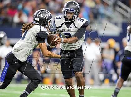 Thumbnail 2 in North Crowley @ Lamar photogallery.