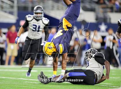 Thumbnail 1 in North Crowley @ Lamar photogallery.