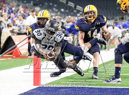 Thumbnail 2 in North Crowley @ Lamar photogallery.