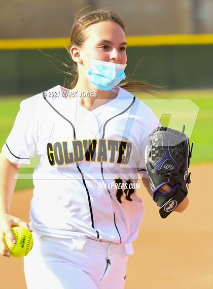 Thumbnail 1 in Mohave @ Goldwater photogallery.