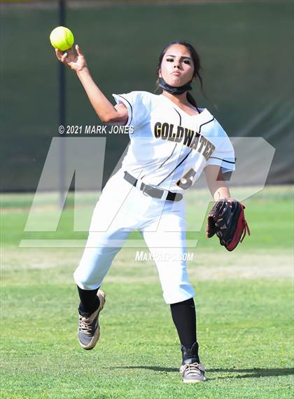 Thumbnail 2 in Mohave @ Goldwater photogallery.