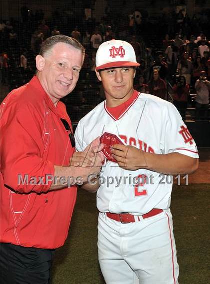 Thumbnail 3 in Dana Hills vs. Mater Dei (CIF-SS D1 Final) photogallery.