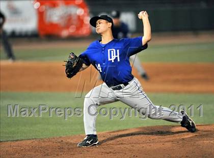 Thumbnail 2 in Dana Hills vs. Mater Dei (CIF-SS D1 Final) photogallery.