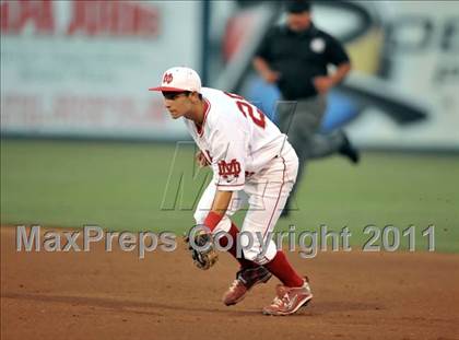Thumbnail 2 in Dana Hills vs. Mater Dei (CIF-SS D1 Final) photogallery.