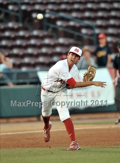 Thumbnail 2 in Dana Hills vs. Mater Dei (CIF-SS D1 Final) photogallery.