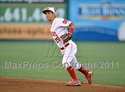 Thumbnail 2 in Dana Hills vs. Mater Dei (CIF-SS D1 Final) photogallery.