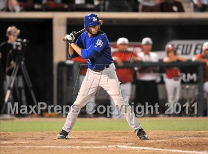 Thumbnail 2 in Dana Hills vs. Mater Dei (CIF-SS D1 Final) photogallery.
