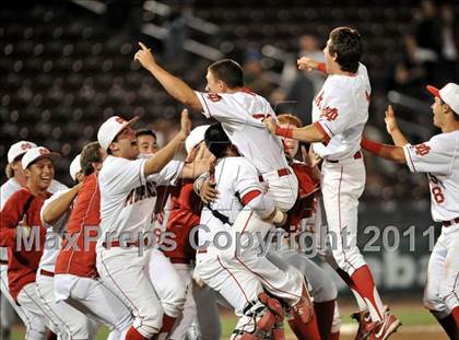 Thumbnail 3 in Dana Hills vs. Mater Dei (CIF-SS D1 Final) photogallery.