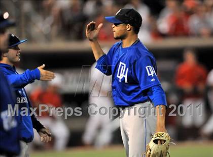 Thumbnail 3 in Dana Hills vs. Mater Dei (CIF-SS D1 Final) photogallery.