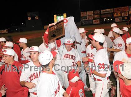Thumbnail 2 in Dana Hills vs. Mater Dei (CIF-SS D1 Final) photogallery.