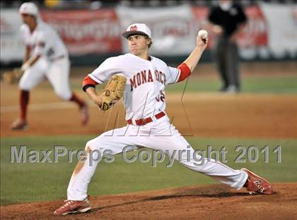 Thumbnail 3 in Dana Hills vs. Mater Dei (CIF-SS D1 Final) photogallery.