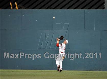 Thumbnail 3 in Dana Hills vs. Mater Dei (CIF-SS D1 Final) photogallery.