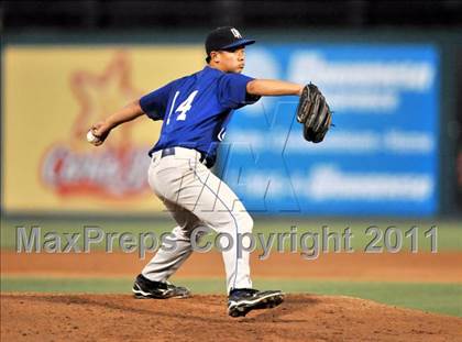 Thumbnail 2 in Dana Hills vs. Mater Dei (CIF-SS D1 Final) photogallery.
