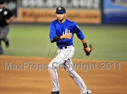 Thumbnail 3 in Dana Hills vs. Mater Dei (CIF-SS D1 Final) photogallery.