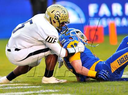 Thumbnail 1 in Central Catholic vs. Bakersfield Christian (CIF State D4 Final) photogallery.