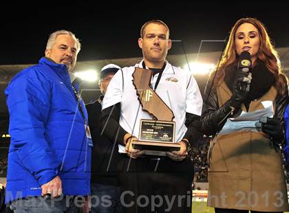Thumbnail 2 in Central Catholic vs. Bakersfield Christian (CIF State D4 Final) photogallery.
