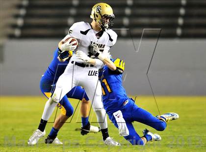 Thumbnail 1 in Central Catholic vs. Bakersfield Christian (CIF State D4 Final) photogallery.