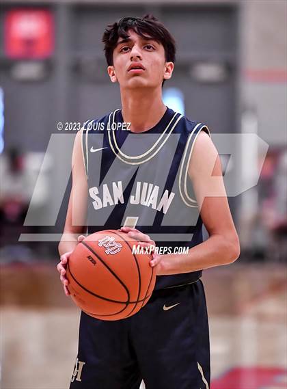 Thumbnail 1 in Rolling Hills Prep vs. San Juan Hills (Nike Extravaganza) photogallery.