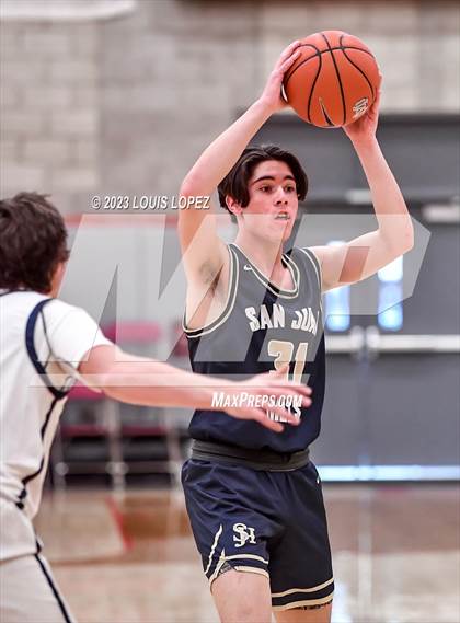 Thumbnail 2 in Rolling Hills Prep vs. San Juan Hills (Nike Extravaganza) photogallery.