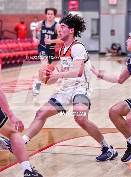 Thumbnail 3 in Rolling Hills Prep vs. San Juan Hills (Nike Extravaganza) photogallery.