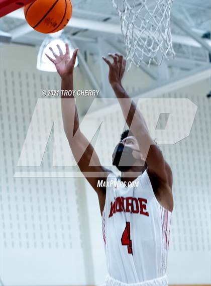 Thumbnail 3 in Parkwood @ Monroe photogallery.