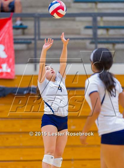 Thumbnail 1 in O'Connor vs. Taft photogallery.