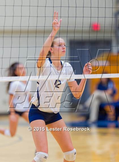 Thumbnail 1 in O'Connor vs. Taft photogallery.