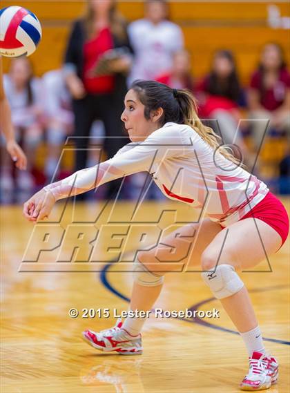 Thumbnail 1 in O'Connor vs. Taft photogallery.