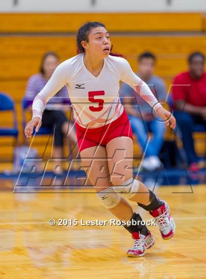 Thumbnail 3 in O'Connor vs. Taft photogallery.