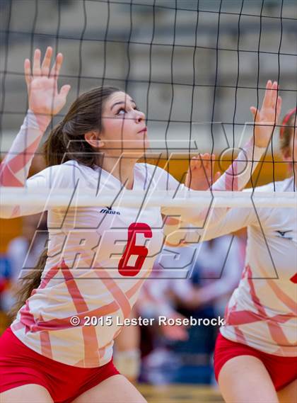 Thumbnail 1 in O'Connor vs. Taft photogallery.