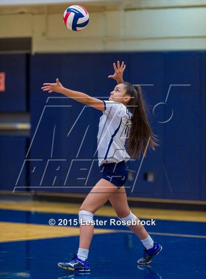 Thumbnail 3 in O'Connor vs. Taft photogallery.