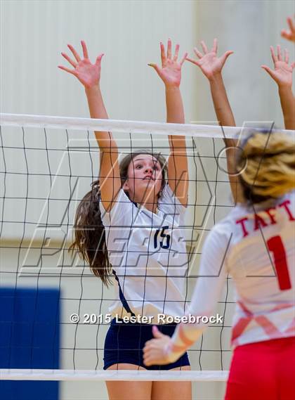 Thumbnail 2 in O'Connor vs. Taft photogallery.