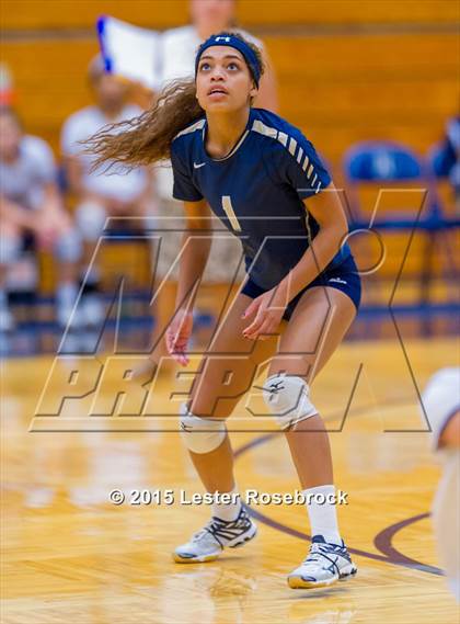 Thumbnail 1 in O'Connor vs. Taft photogallery.