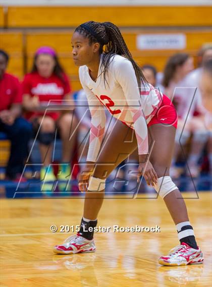 Thumbnail 2 in O'Connor vs. Taft photogallery.