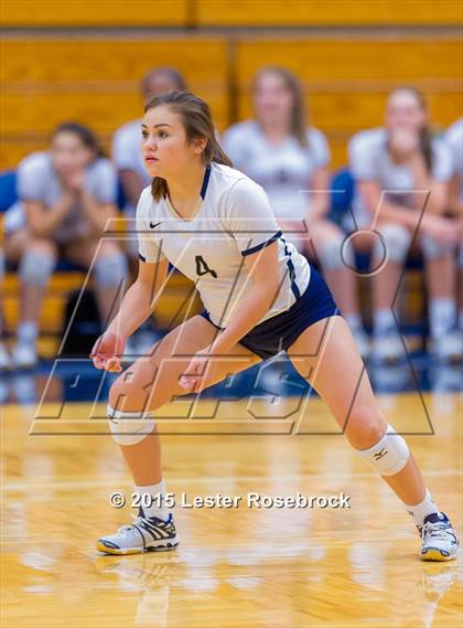 Thumbnail 1 in O'Connor vs. Taft photogallery.
