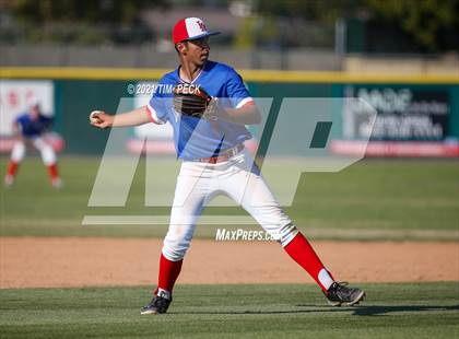 Thumbnail 2 in Newport Harbor @ Los Alamitos photogallery.