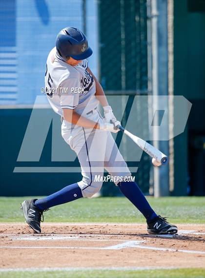 Thumbnail 1 in Newport Harbor @ Los Alamitos photogallery.