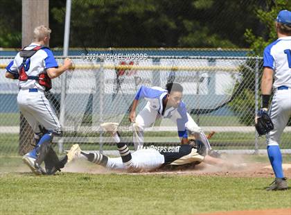 Thumbnail 3 in West Fork @ Paris (AAA 3A 1st Round Playoff) photogallery.