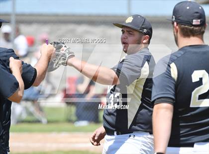 Thumbnail 3 in West Fork @ Paris (AAA 3A 1st Round Playoff) photogallery.