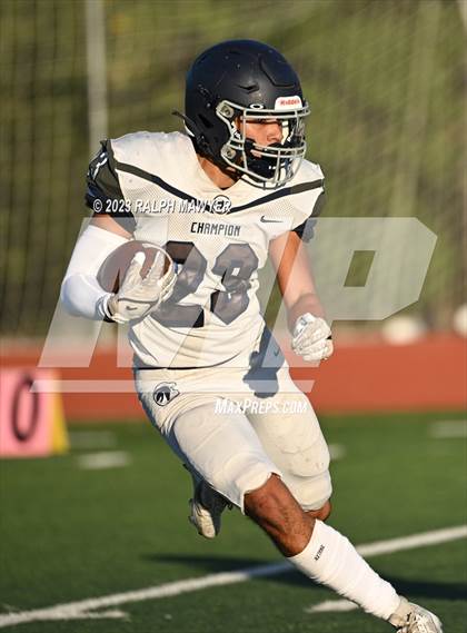 Thumbnail 3 in Hays @ Boerne-Champion photogallery.