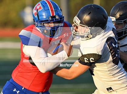 Thumbnail 2 in Hays @ Boerne-Champion photogallery.