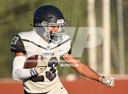 Thumbnail 1 in Hays @ Boerne-Champion photogallery.