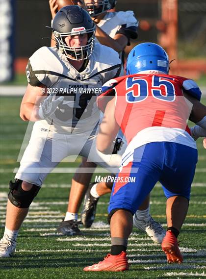 Thumbnail 3 in Hays @ Boerne-Champion photogallery.