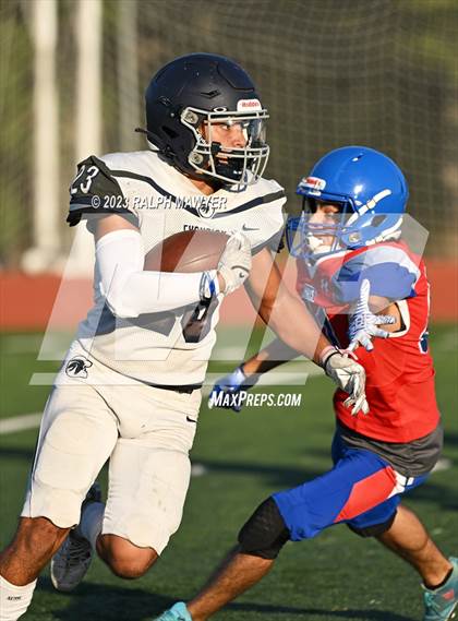 Thumbnail 3 in Hays @ Boerne-Champion photogallery.