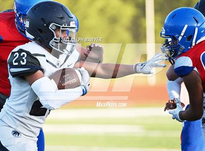Thumbnail 2 in Hays @ Boerne-Champion photogallery.