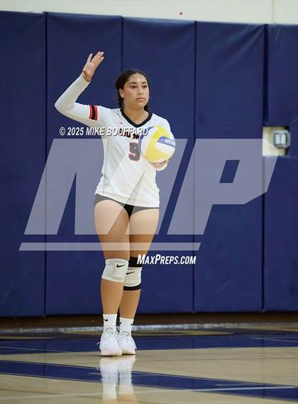 Thumbnail 3 in Rio Mesa @ Dos Pueblos photogallery.