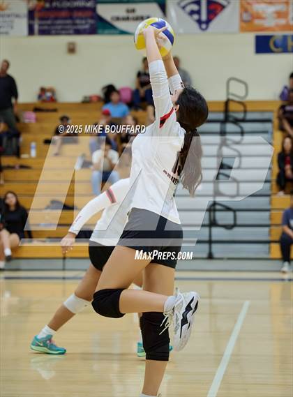 Thumbnail 2 in Rio Mesa @ Dos Pueblos photogallery.