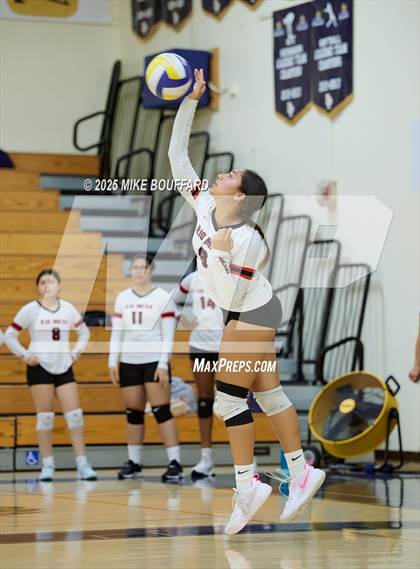 Thumbnail 1 in Rio Mesa @ Dos Pueblos photogallery.